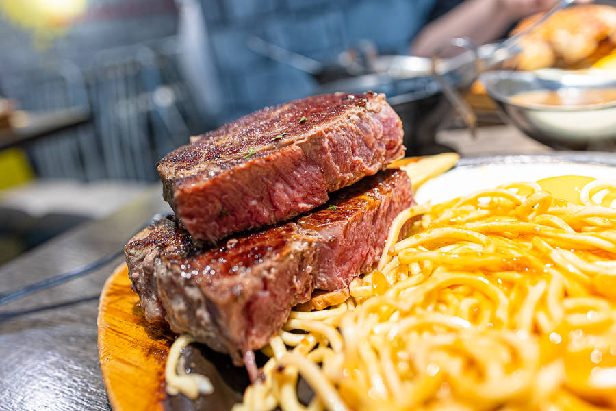 專獵牛排福德店|台北信義福德街美食食記|主打原肉平價美式牛排高CP值的好吃推薦,松山家商、三重、林口都有分店,近南港國宅、虎山步道、松山奉天宮 - 第15張圖