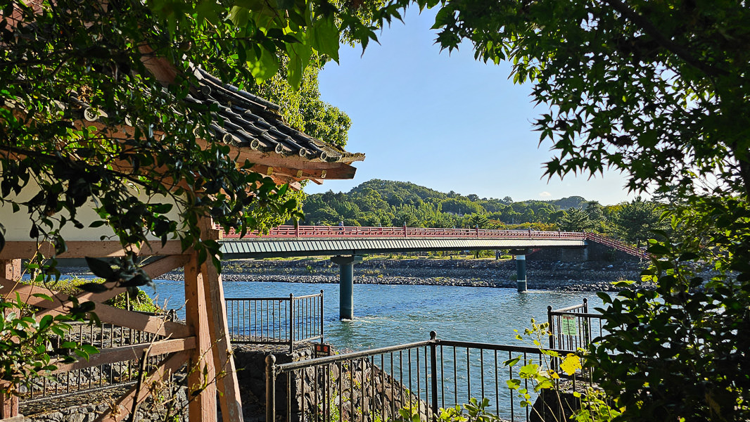 平等院、宇治上神社、宇治神社、源氏物語博物館、星巴克平等院表參道店及宇治站週邊一日遊|日本京都宇治景點遊記 - 第61張圖