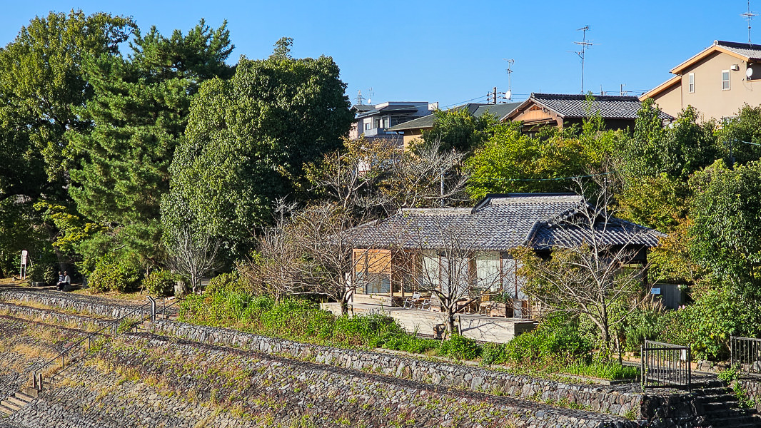 平等院、宇治上神社、宇治神社、源氏物語博物館、星巴克平等院表參道店及宇治站週邊一日遊|日本京都宇治景點遊記 - 第68張圖