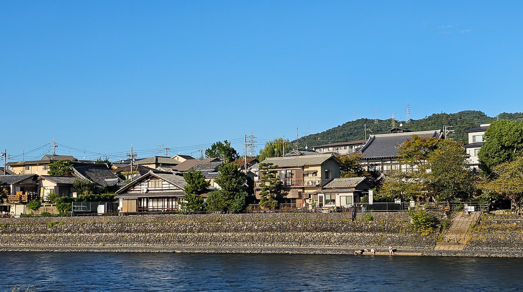 平等院、宇治上神社、宇治神社、源氏物語博物館、星巴克平等院表參道店及宇治站週邊一日遊|日本京都宇治景點遊記 - 第74張圖