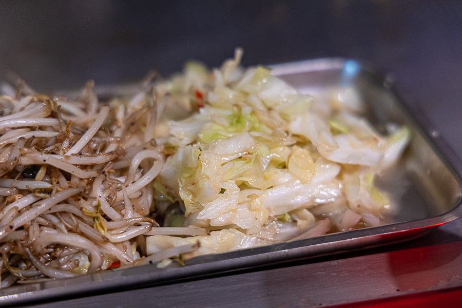 元春鐵板燒中康店|台中西屯美食食記|平價划算鐵板燒,白飯飲料湯品冰淇淋吃到飽,近水湳、中清路 - 第10張圖