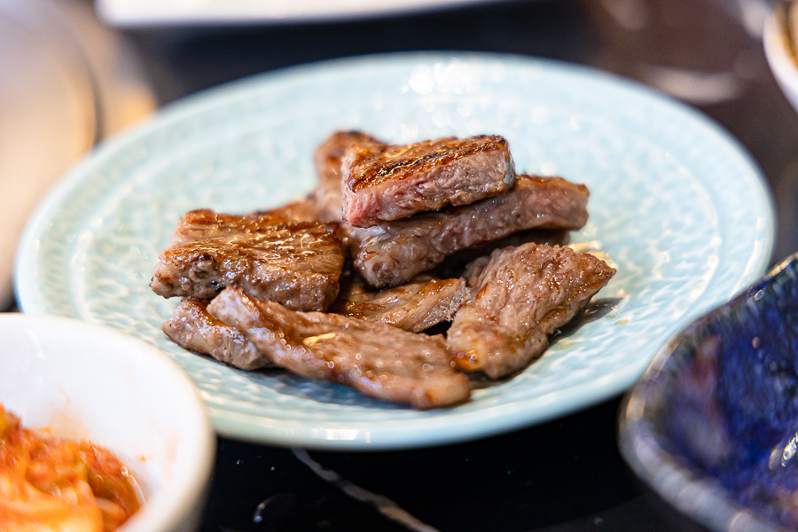 一修尼和牛炭火燒肉|桃園美食食記|精緻單點和牛燒肉,A5日本和牛、幻切牛舌、紅酒牛小排好吃推薦,近中路、藝文特區,好停車餐廳 - 第57張圖