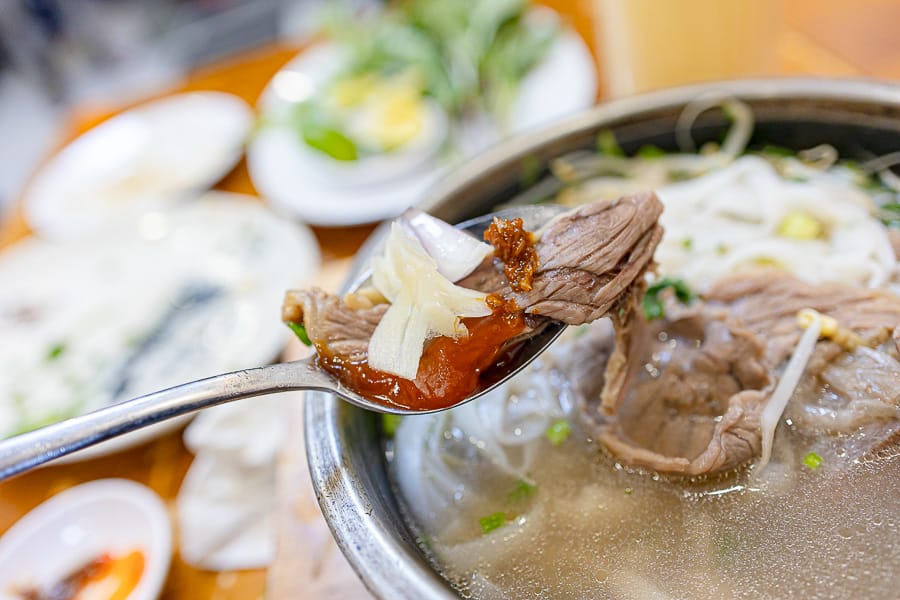 Pho Viet Nam|越南胡志明市第一郡美食食記|米其林必比登推薦越式河粉,近濱城市場午餐晚餐宵夜都適合 - 第23張圖