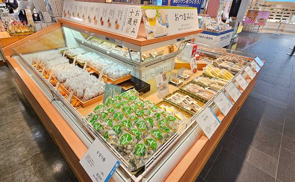 【日本小田原】鈴廣かまぼこの里魚板板前料理及伴手禮博物館-風祭魚板主題超市 - 第13張圖