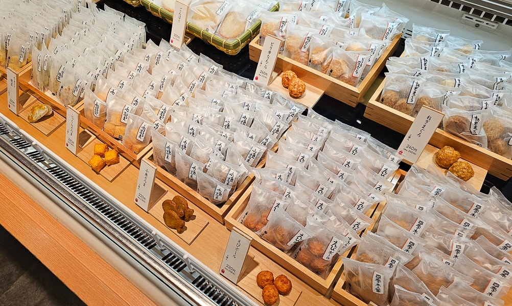 【日本小田原】鈴廣かまぼこの里魚板板前料理及伴手禮博物館-風祭魚板主題超市 - 第14張圖