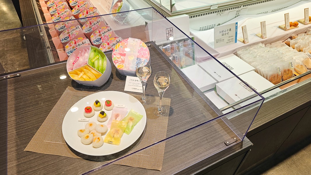 【日本小田原】鈴廣かまぼこの里魚板板前料理及伴手禮博物館-風祭魚板主題超市 - 第18張圖