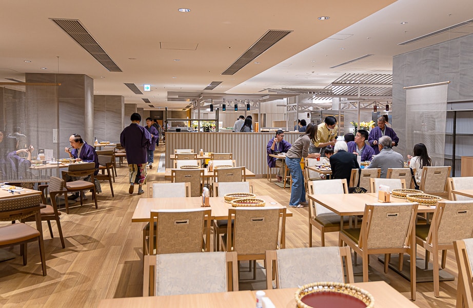 【日本箱根】蘆之湖花織旅館|一泊二食自助BUFFET晚餐、早餐吃到飽餐飲篇,樣式多元口味精緻好吃推薦 - 第3張圖