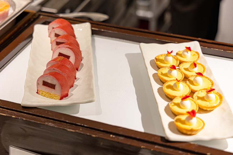 【日本箱根】蘆之湖花織旅館|一泊二食自助BUFFET晚餐、早餐吃到飽餐飲篇,樣式多元口味精緻好吃推薦 - 第11張圖