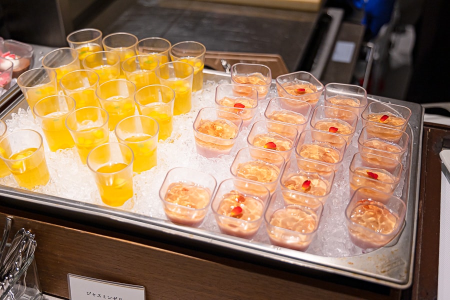 【日本箱根】蘆之湖花織旅館|一泊二食自助BUFFET晚餐、早餐吃到飽餐飲篇,樣式多元口味精緻好吃推薦 - 第12張圖