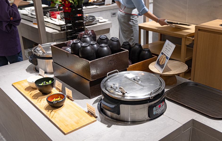 【日本箱根】蘆之湖花織旅館|一泊二食自助BUFFET晚餐、早餐吃到飽餐飲篇,樣式多元口味精緻好吃推薦 - 第15張圖