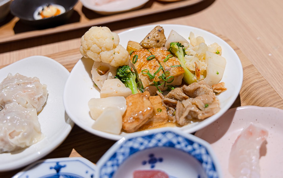 【日本箱根】蘆之湖花織旅館|一泊二食自助BUFFET晚餐、早餐吃到飽餐飲篇,樣式多元口味精緻好吃推薦 - 第64張圖