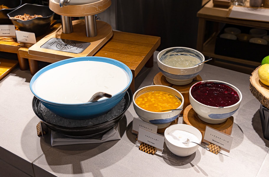 【日本箱根】蘆之湖花織旅館|一泊二食自助BUFFET晚餐、早餐吃到飽餐飲篇,樣式多元口味精緻好吃推薦 - 第72張圖