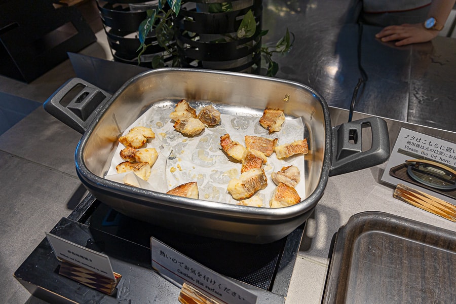 【日本箱根】蘆之湖花織旅館|一泊二食自助BUFFET晚餐、早餐吃到飽餐飲篇,樣式多元口味精緻好吃推薦 - 第77張圖