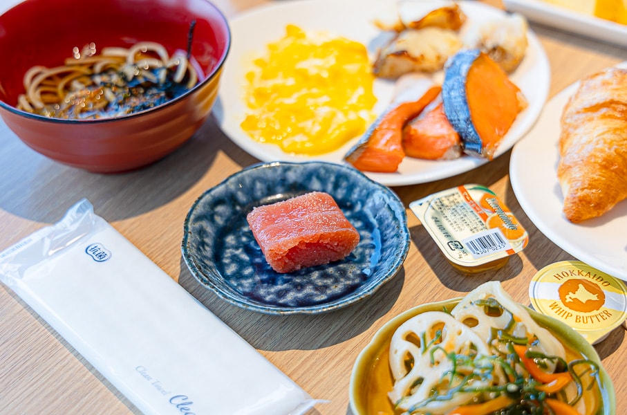 【日本箱根】蘆之湖花織旅館|一泊二食自助BUFFET晚餐、早餐吃到飽餐飲篇,樣式多元口味精緻好吃推薦 - 第98張圖