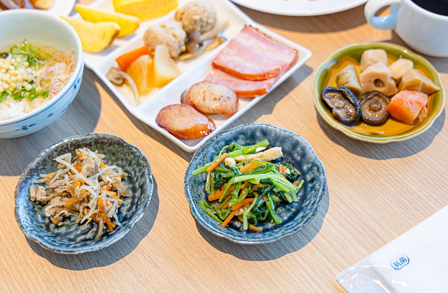 【日本箱根】蘆之湖花織旅館|一泊二食自助BUFFET晚餐、早餐吃到飽餐飲篇,樣式多元口味精緻好吃推薦 - 第104張圖