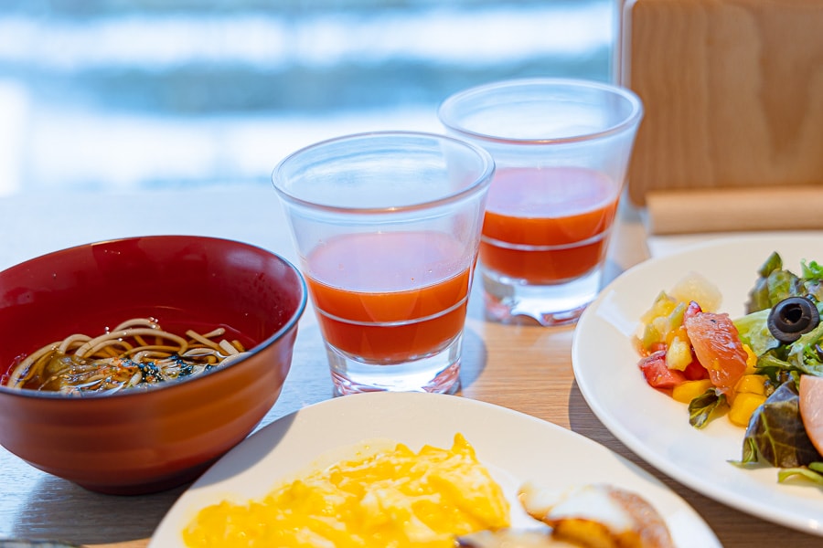 【日本箱根】蘆之湖花織旅館|一泊二食自助BUFFET晚餐、早餐吃到飽餐飲篇,樣式多元口味精緻好吃推薦 - 第108張圖