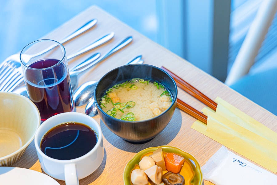【日本箱根】蘆之湖花織旅館|一泊二食自助BUFFET晚餐、早餐吃到飽餐飲篇,樣式多元口味精緻好吃推薦 - 第110張圖