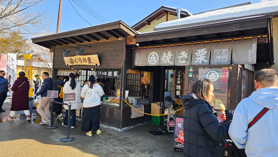 【日本山梨】忍野八海|富士山融雪湧泉池景,觀光客知名景點推薦 - 第8張圖