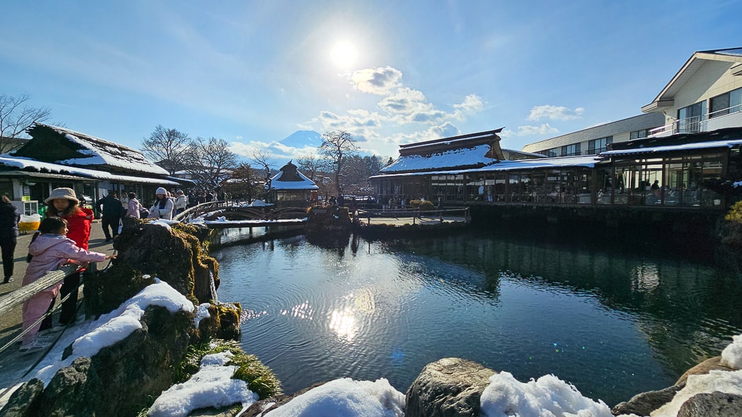 【日本山梨】忍野八海|富士山融雪湧泉池景,觀光客知名景點推薦 - 第26張圖