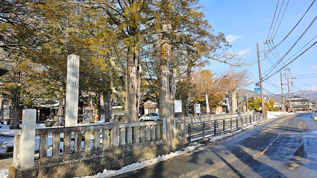 【日本山梨】忍野八海|富士山融雪湧泉池景,觀光客知名景點推薦 - 第36張圖