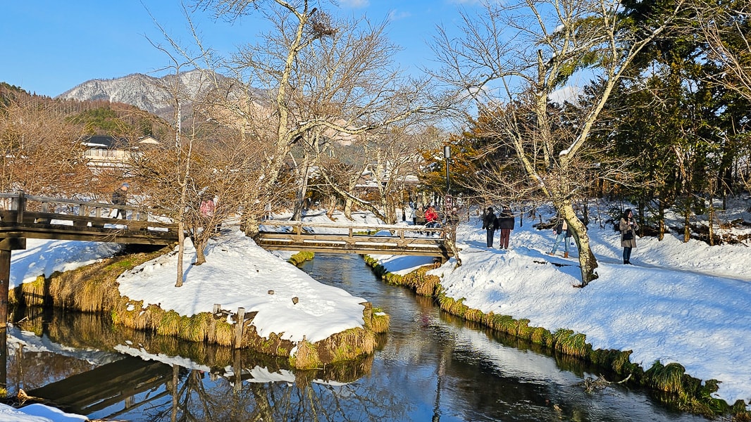 【日本山梨】忍野八海|富士山融雪湧泉池景,觀光客知名景點推薦 - 第54張圖