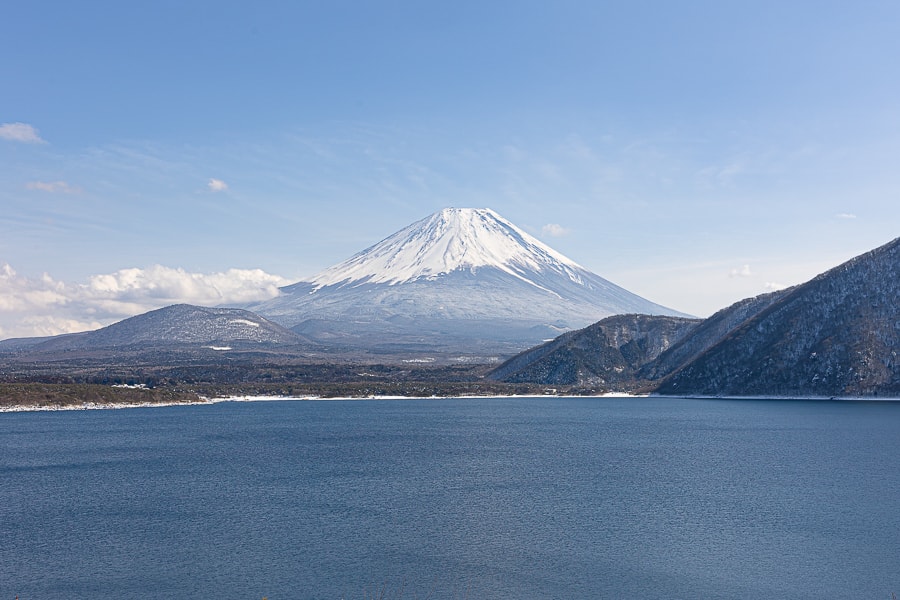 【日本山梨】富士五湖開車自駕旅遊|河口湖、西湖、精進湖、本栖湖,自駕一圈富士山雪景看到飽 - 第35張圖
