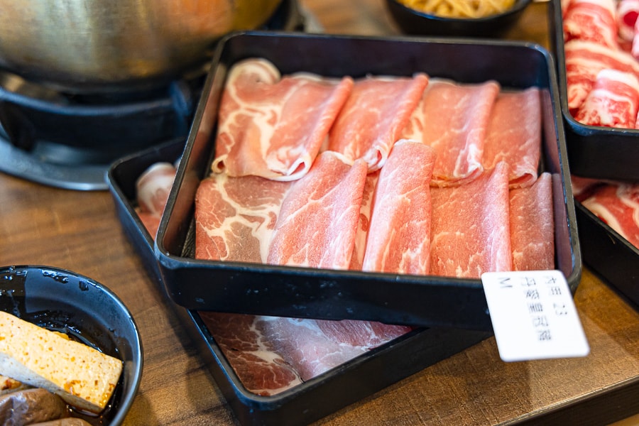 【桃園龍潭】懶鍋時尚湯鍋(北龍店)|商業午餐蔬菜鍋料主食飲料等吃到飽肉品四選一份量多,高CP值火鍋推薦 - 第32張圖