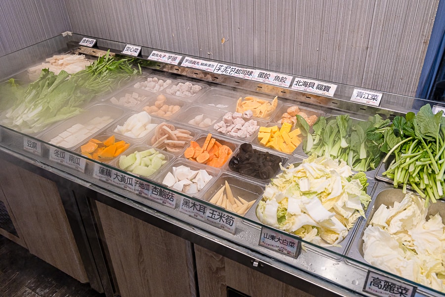 【桃園龍潭】懶鍋時尚湯鍋(北龍店)|商業午餐蔬菜鍋料主食飲料等吃到飽肉品四選一份量多,高CP值火鍋推薦 - 第13張圖