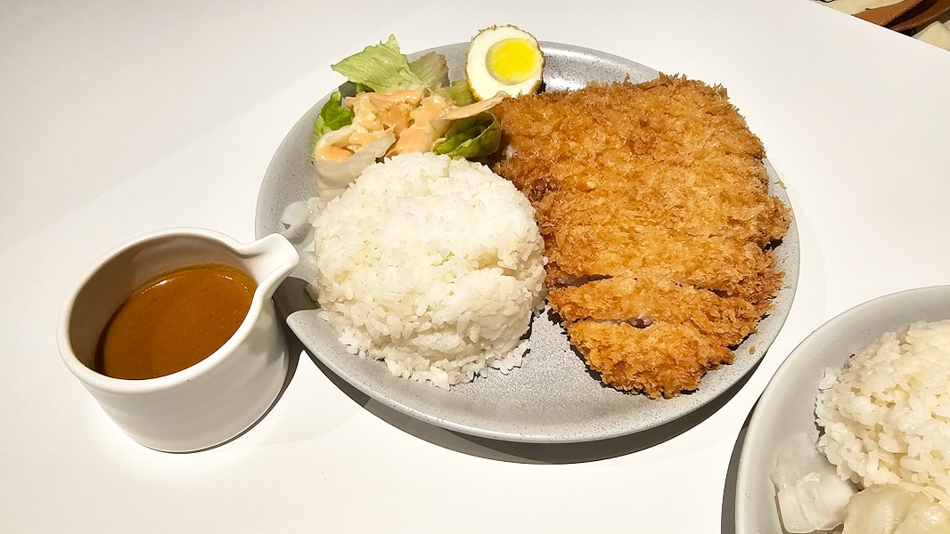 【台北信義】老虎炸豬排|永春站推薦美食,豬排有夠軟嫩,炸雞也相當美味 - 第11張圖