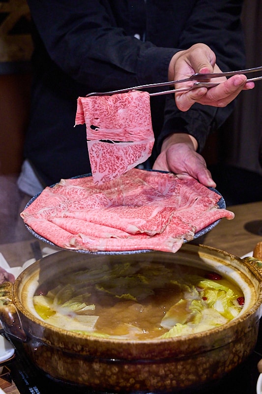 【台北中山】星曜雞湯|全雞熬煮金黃雞湯火鍋,台北特色鍋物必吃推薦,每月主題日超HIGH,新推出商業午餐個人獨享鍋雞湯 - 第66張圖