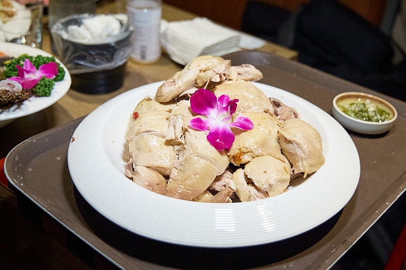 【台北中山】星曜雞湯|全雞熬煮金黃雞湯火鍋,台北特色鍋物必吃推薦,每月主題日超HIGH,新推出商業午餐個人獨享鍋雞湯 - 第56張圖