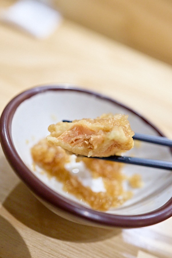 【新北三重】神居居酒屋|巷弄裡的深夜食堂日本酒種類多元,推薦牛腸鍋、炸鮟鱇魚、鮪魚醬油漬、明太子玉子燒 - 第20張圖