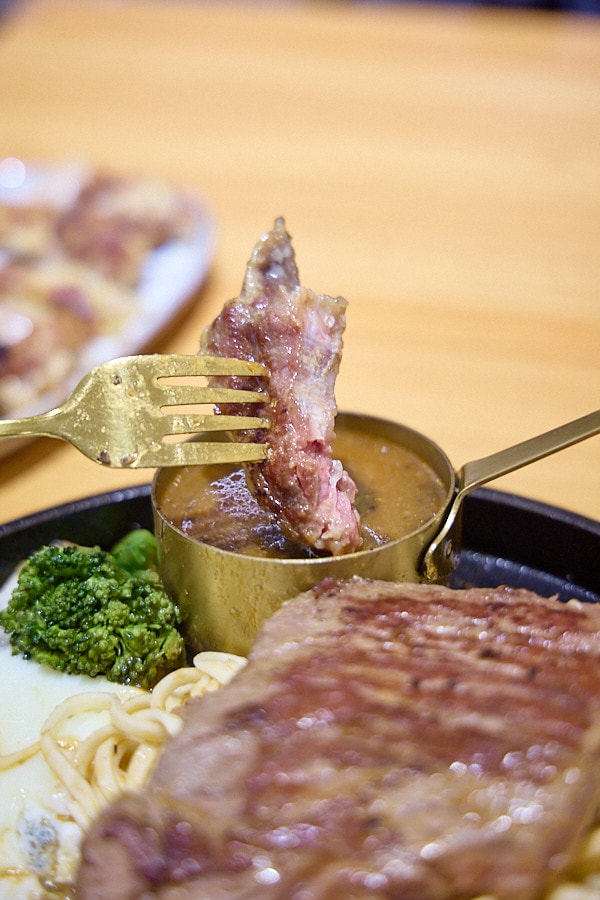 【台中南屯】海牛排Hi STEAK|以大海為主題的特色平價台式牛排館,南屯隱藏美食推薦 - 第15張圖