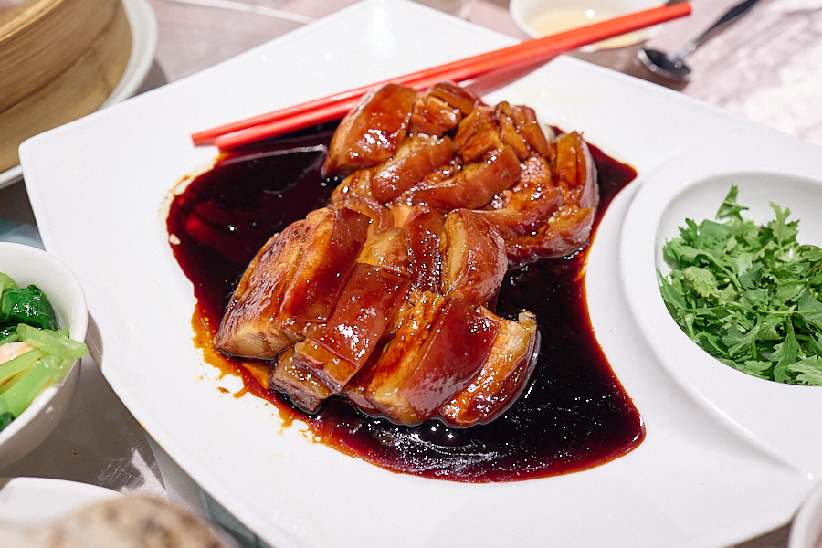 【新北新店】蘇杭365裕隆城|期間限定45樣菜色吃到飽,招牌東坡肉、清蒸鱸魚必點,六人更送神仙雞湯必喝 - 第22張圖