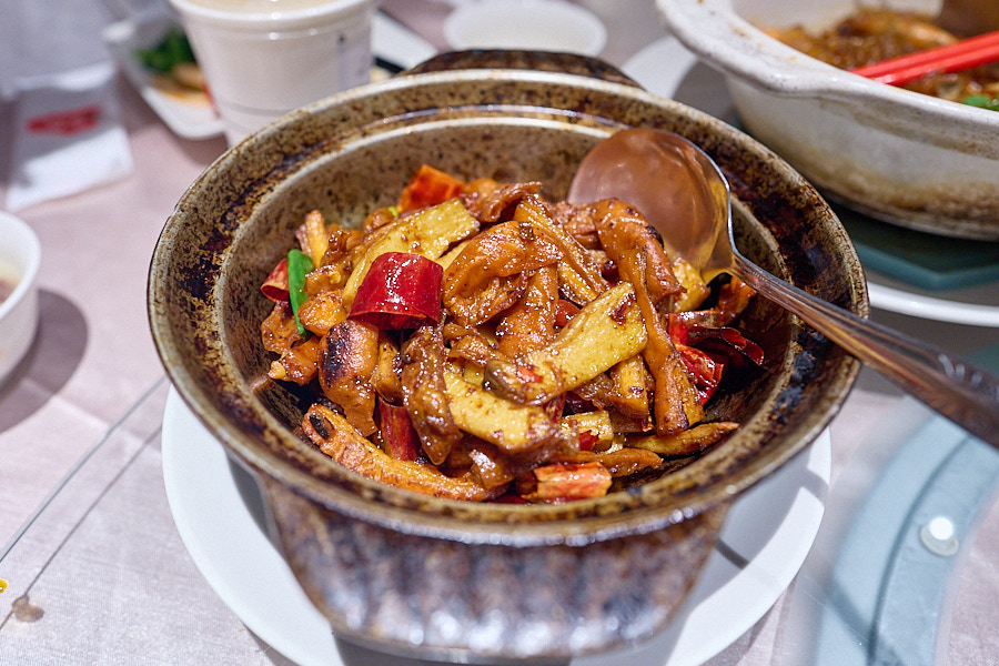【新北新店】蘇杭365裕隆城|期間限定45樣菜色吃到飽,招牌東坡肉、清蒸鱸魚必點,六人更送神仙雞湯必喝 - 第28張圖