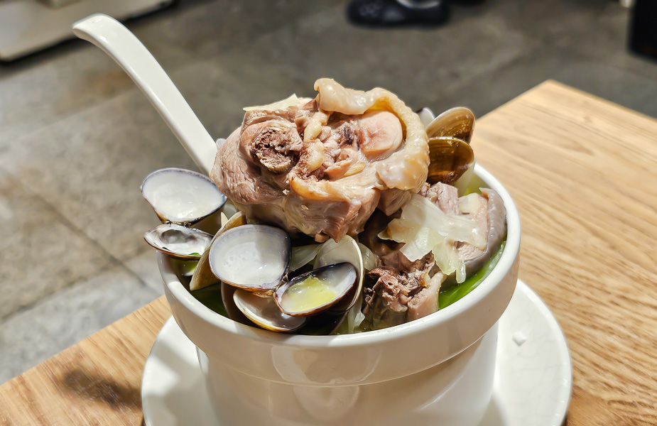 【台北南港】雙月食品社 南港店|米其林必比登推薦好喝雞湯南港分店,藏在巷弄內的隱藏美食推薦 - 第12張圖