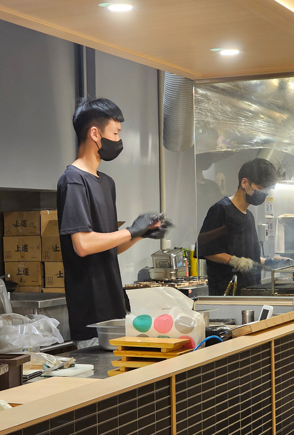 【台北南港】漢堡排 嘉 CITYLINK南港店|日式炭火漢堡排新開幕,厚牛舌及橫隔膜排也都美味推薦 - 第3張圖