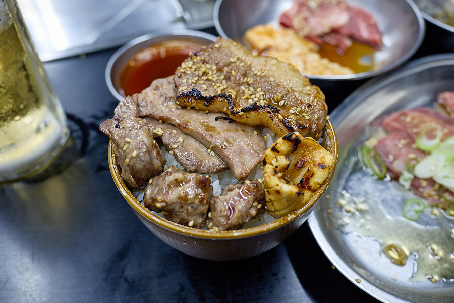 【日本大阪】焼肉ホルモン 空|鶴橋站週邊傳統平價日式燒肉,單價低單人友善也可以吃很多元 - 第16張圖