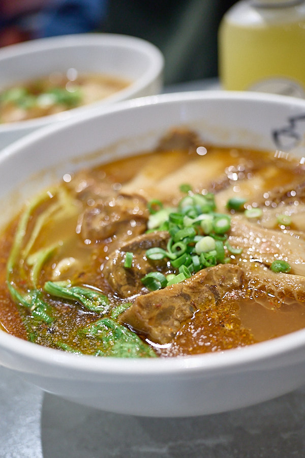 【台北信義】天東86牛肉麵永吉店|原汁藥膳湯頭、麻辣牛肉麵、紅油炒手好吃推薦,士林天母市政府站牛肉麵推薦 - 第17張圖