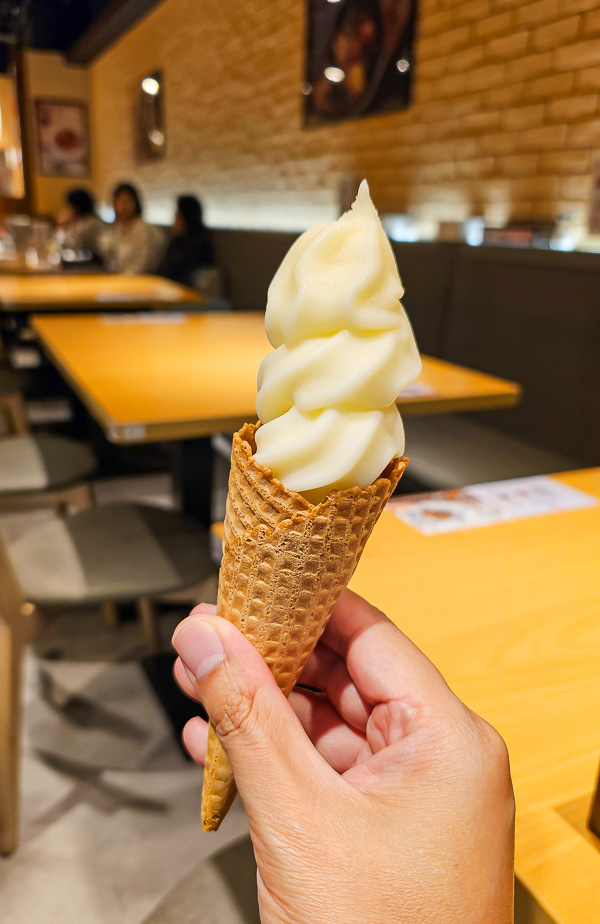 【台北南港】金春喜韓廚Citylink南港店｜南港車站CITYLINK新開幕韓式料理豬肉湯飯，小菜白飯吃到飽相當推薦