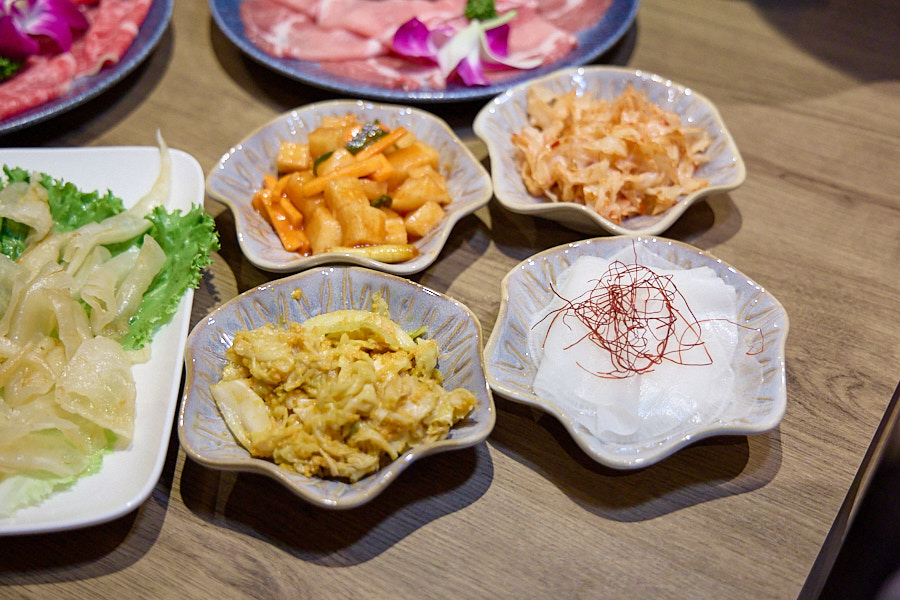 【台北信義】君曜雞湯|新開幕黃金雞湯推薦,限定活動聖誕女郎陪你歡樂用餐,跨年尾牙春酒唱KTV聚餐用餐推薦 - 第55張圖 【台北信義】君曜雞湯|新開幕黃金雞湯推薦,限定活動聖誕女郎陪你歡樂用餐,跨年尾牙春酒唱KTV聚餐用餐推薦