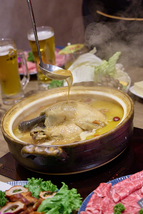 【台北信義】君曜雞湯|新開幕黃金雞湯推薦,限定活動聖誕女郎陪你歡樂用餐,跨年尾牙春酒唱KTV聚餐用餐推薦 - 第43張圖 【台北信義】君曜雞湯|新開幕黃金雞湯推薦,限定活動聖誕女郎陪你歡樂用餐,跨年尾牙春酒唱KTV聚餐用餐推薦