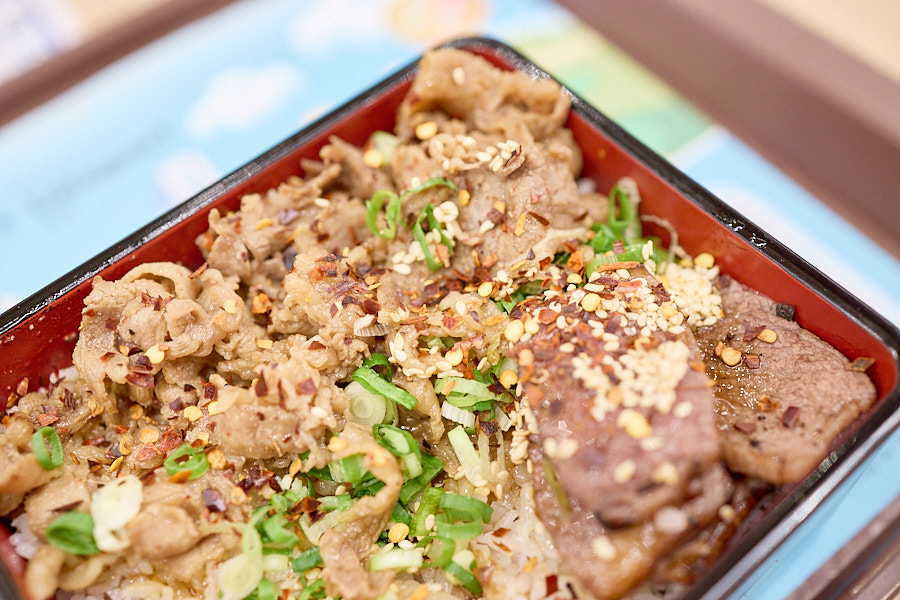 【台北南港】叁星燒肉重飯-ミツボシ南港本店｜來自福岡燒肉老店，台北南港三井LALAPORT牛肉燒肉丼飯推薦