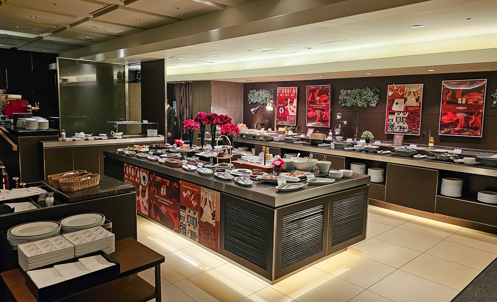 【日本大阪】Sky Dining 256 Stargate｜蟹腳牛排高空景觀吃到飽餐廳，近臨空城OUTLET及泉佐野