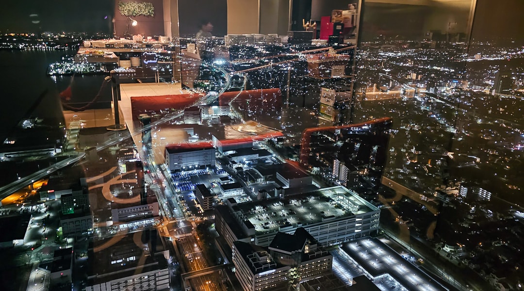 【日本大阪】Sky Dining 256 Stargate｜蟹腳牛排高空景觀吃到飽餐廳，近臨空城OUTLET及泉佐野