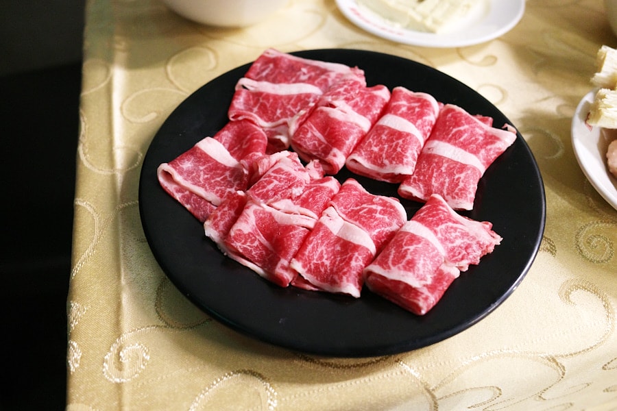 【台北中山】唐宮蒙古烤肉酸菜白肉餐廳｜懷舊系蒙古烤肉吃到飽，近行天宮、台北必吃美食推薦
