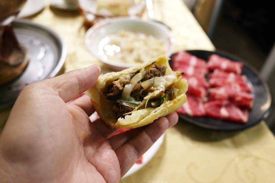 【台北中山】唐宮蒙古烤肉酸菜白肉餐廳｜懷舊系蒙古烤肉吃到飽，近行天宮、台北必吃美食推薦