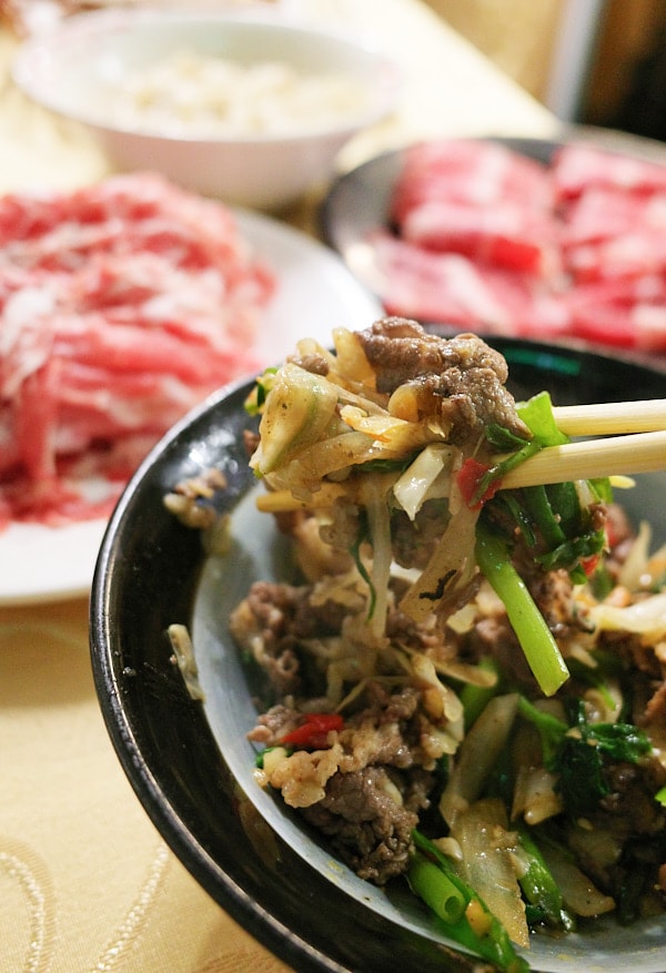 【台北中山】唐宮蒙古烤肉酸菜白肉餐廳｜懷舊系蒙古烤肉吃到飽，近行天宮、台北必吃美食推薦